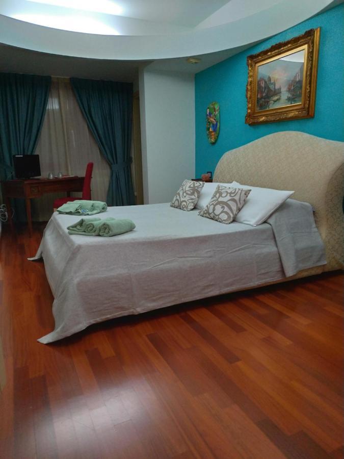 אולביה Gemma Di Gallura Charme B&B מראה חיצוני תמונה