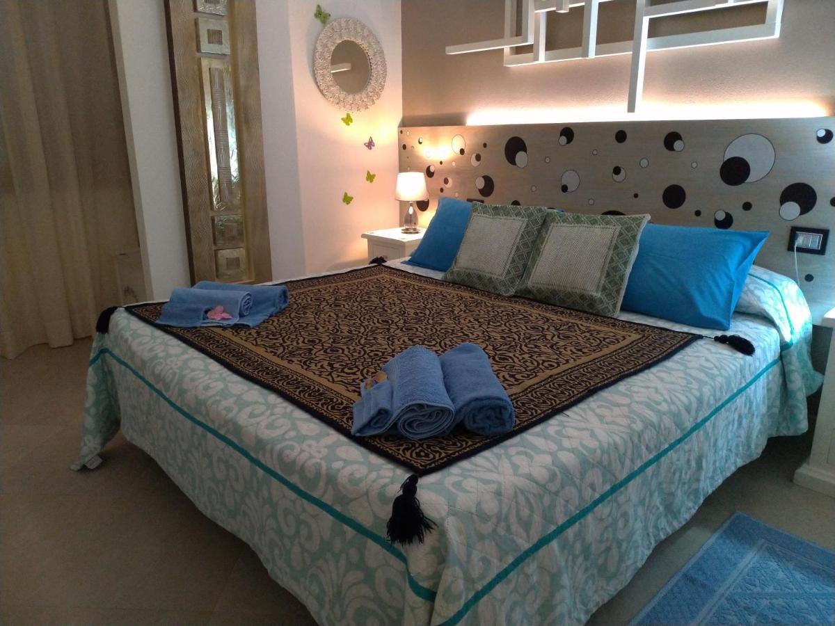 אולביה Gemma Di Gallura Charme B&B מראה חיצוני תמונה